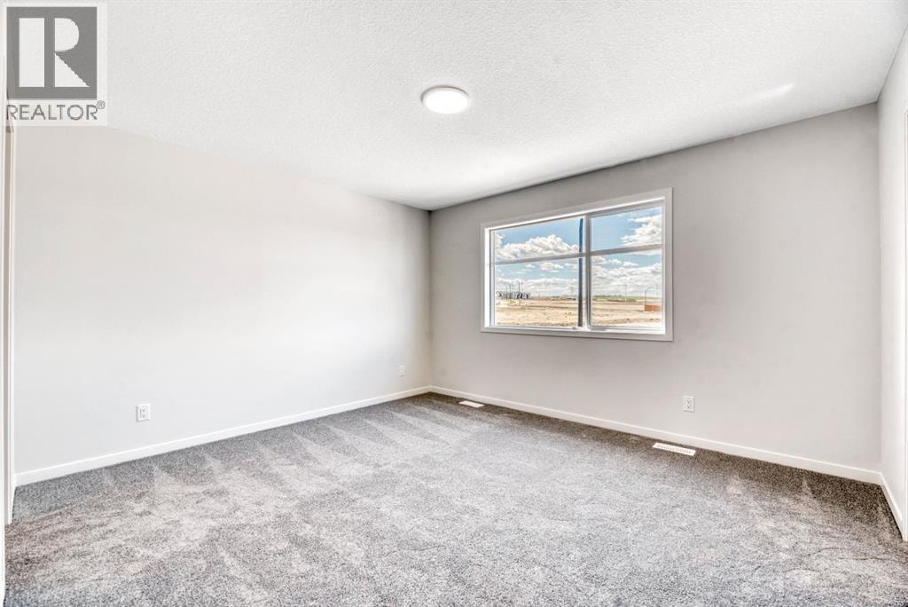 28 Mitchell Way NW — photo 25