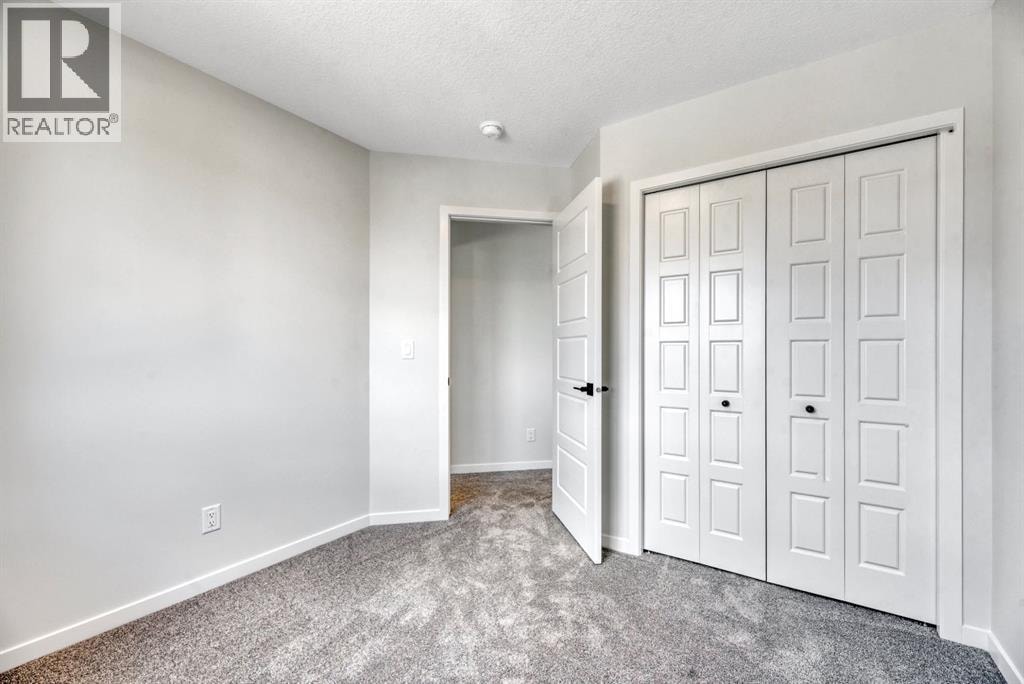 28 Mitchell Way NW — photo 32