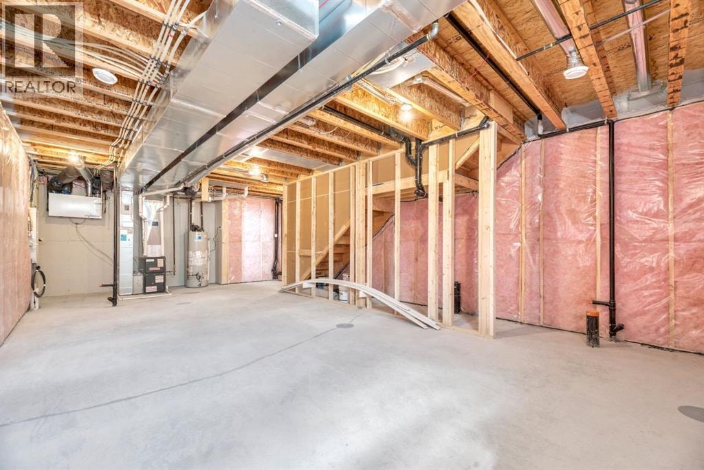 244 Marmot Grove NW — photo 35