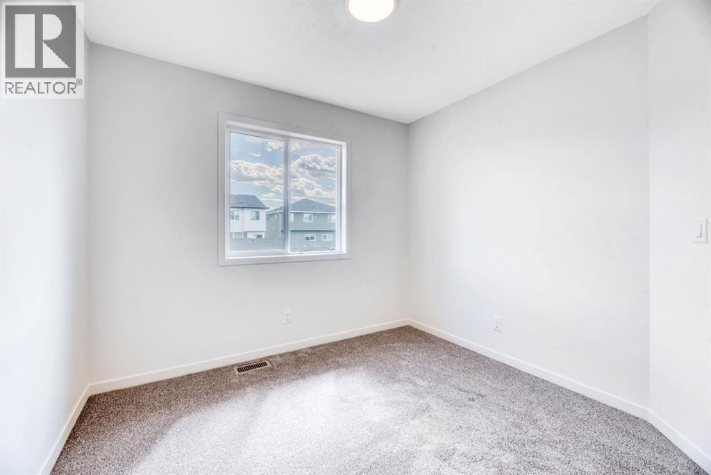 244 Marmot Grove NW — photo 31