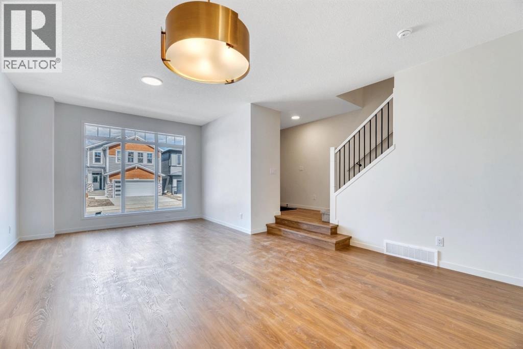 244 Marmot Grove NW — photo 11