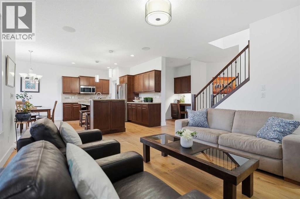 114 Cougarstone Crescent SW — photo 14