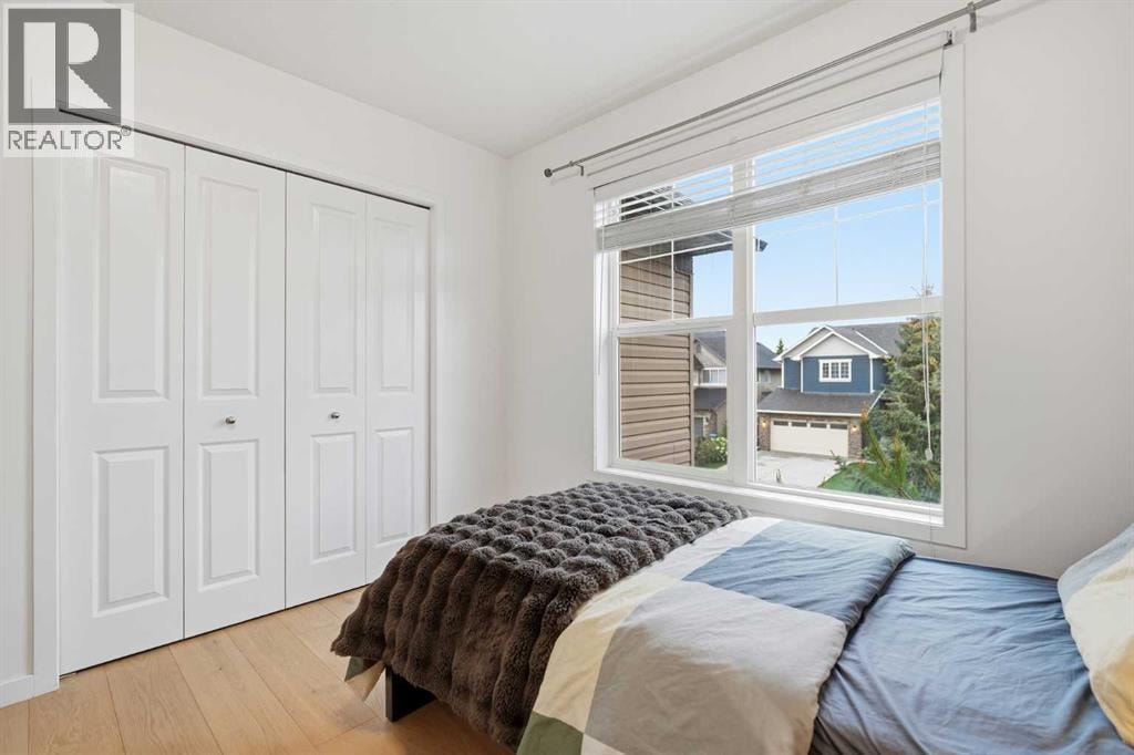 114 Cougarstone Crescent SW — photo 33
