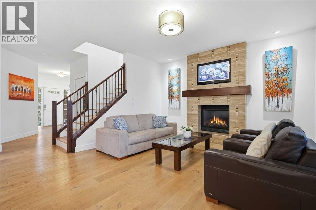 114 Cougarstone Crescent SW — photo 13