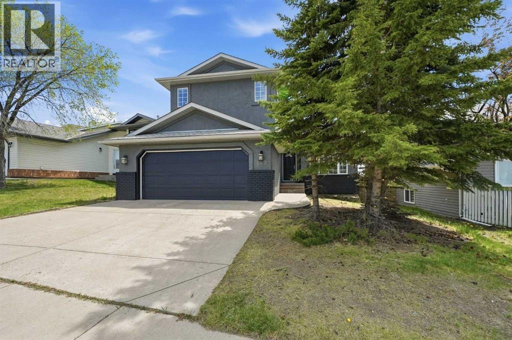 142 Elizabeth Way SE — photo 2
