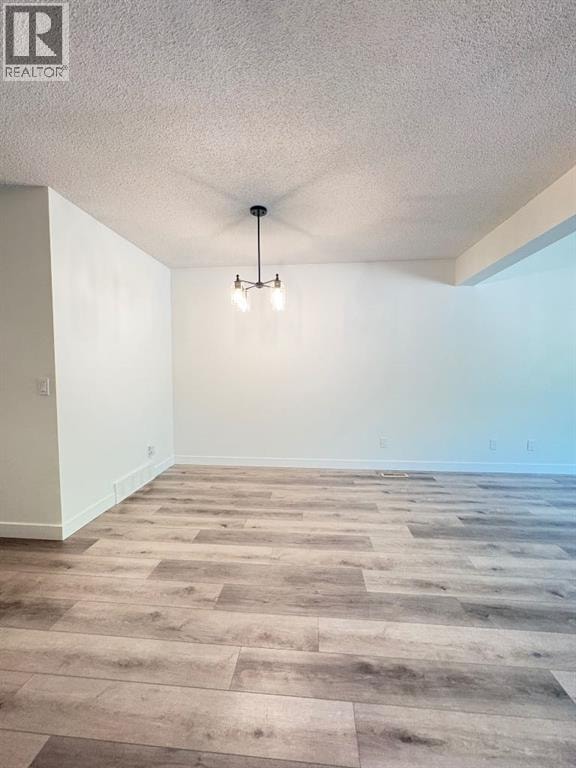 6879 Rundlehorn Drive NE — photo 7