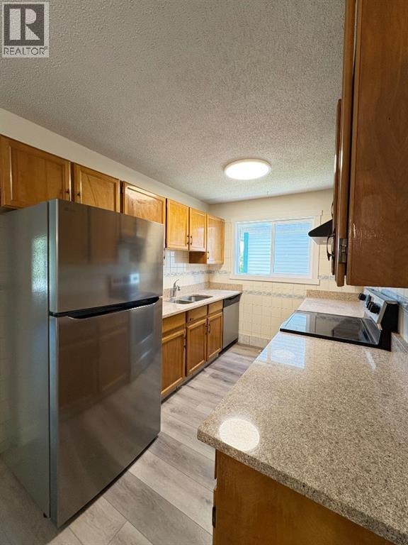 6879 Rundlehorn Drive NE — photo 9