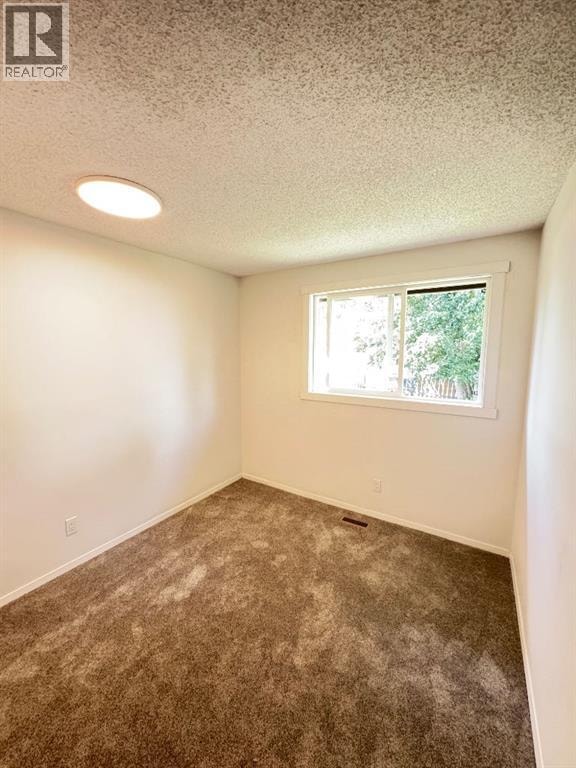 6879 Rundlehorn Drive NE — photo 15