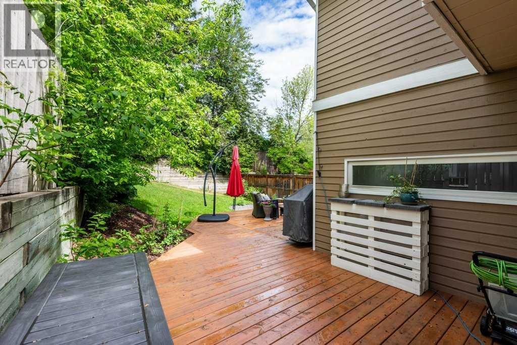 11 Stradwick Place SW — photo 31