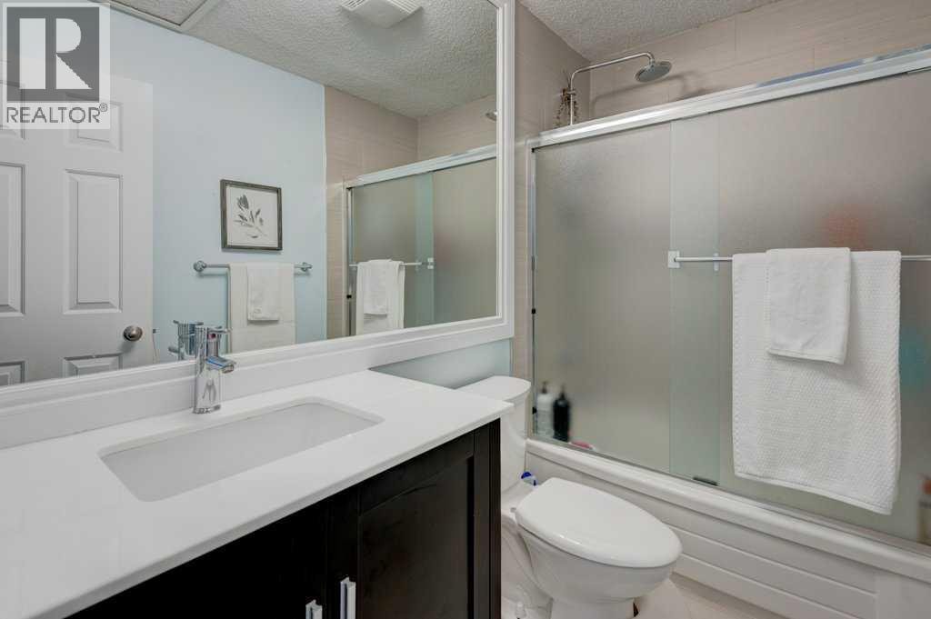 11 Stradwick Place SW — photo 23
