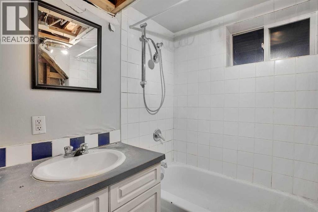 1468 Renfrew Drive NE — photo 46
