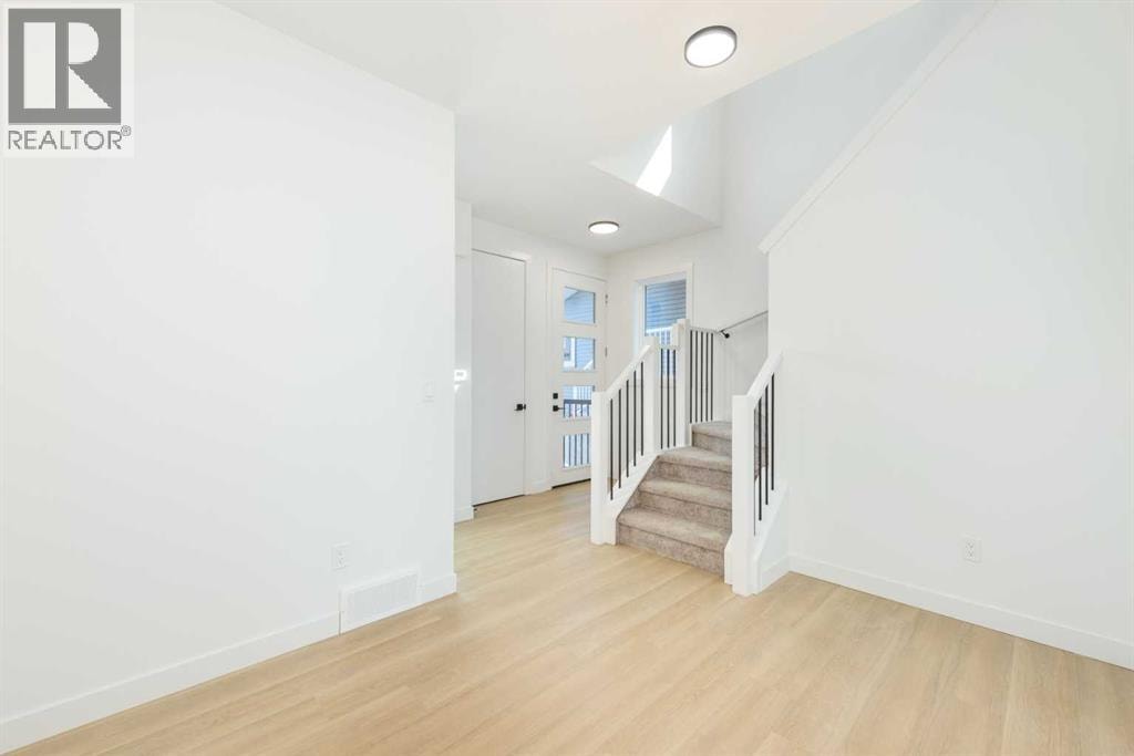 96 Heritage Manor — photo 3