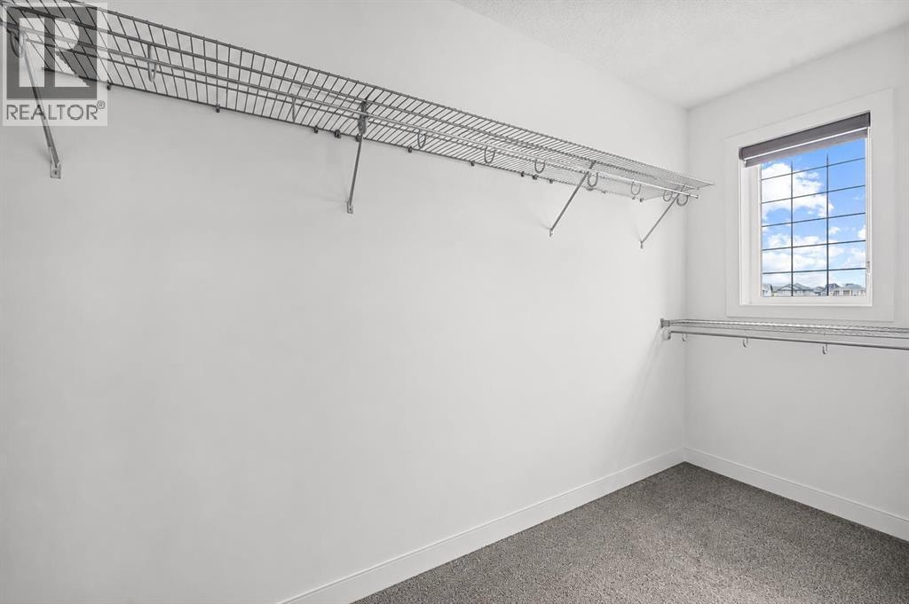 37 Legacy Glen Point SE — photo 22