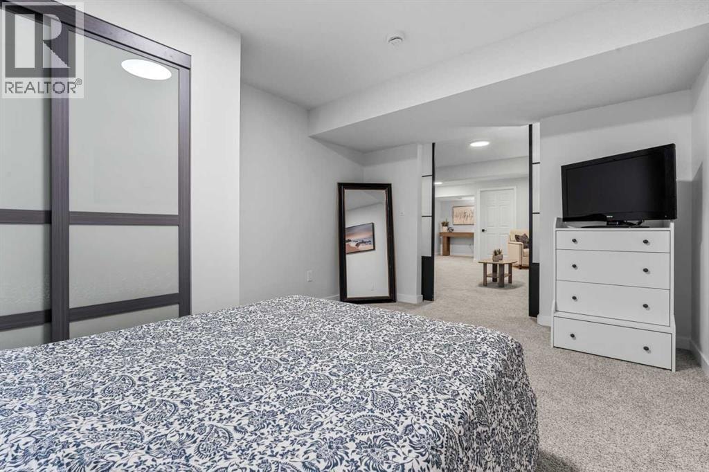 37 Legacy Glen Point SE — photo 37