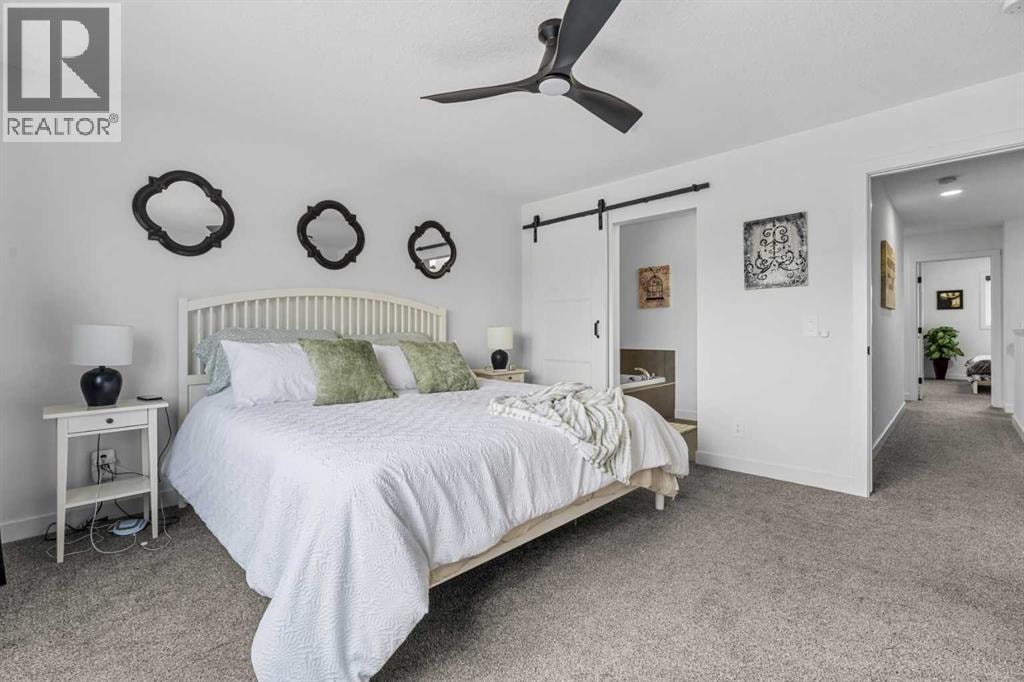 37 Legacy Glen Point SE — photo 23