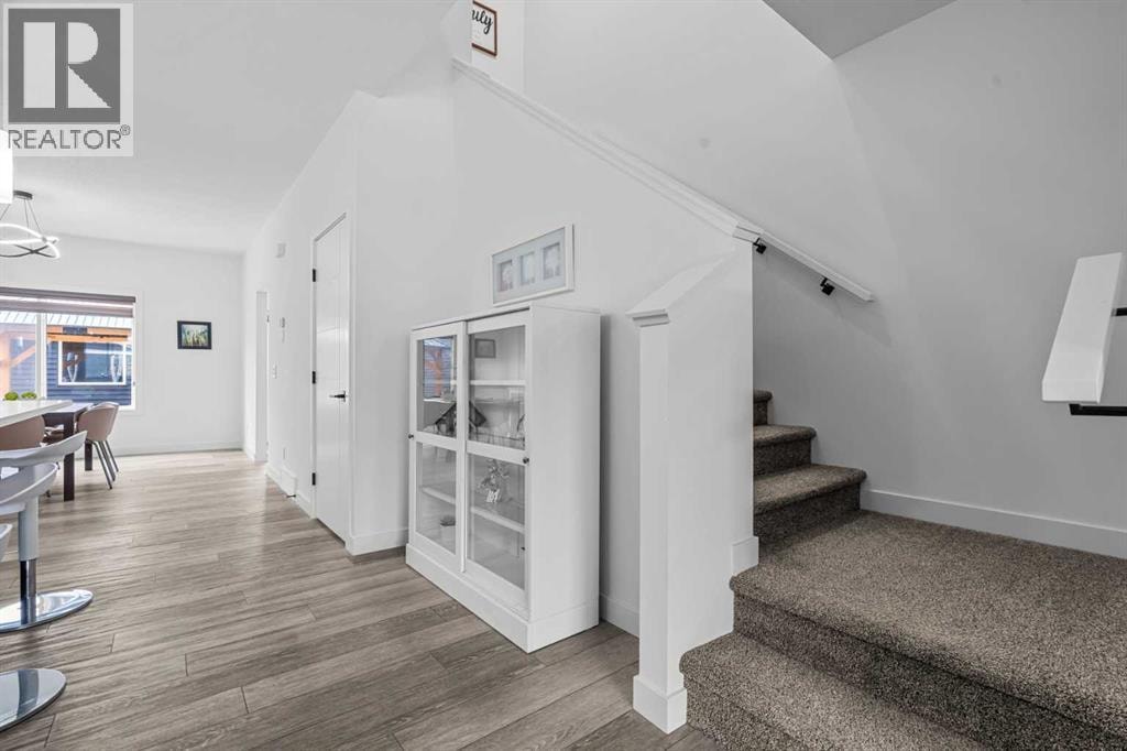 37 Legacy Glen Point SE — photo 20