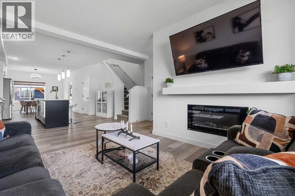 37 Legacy Glen Point SE — photo 10