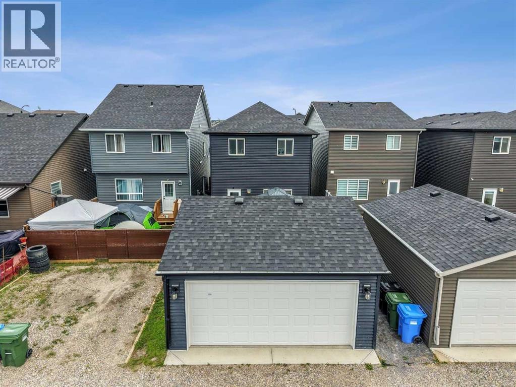 37 Legacy Glen Point SE — photo 47