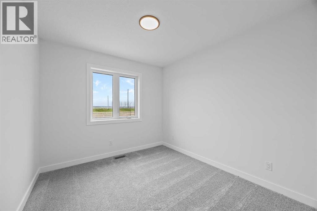 33 Hotchkiss Gardens SE — photo 31