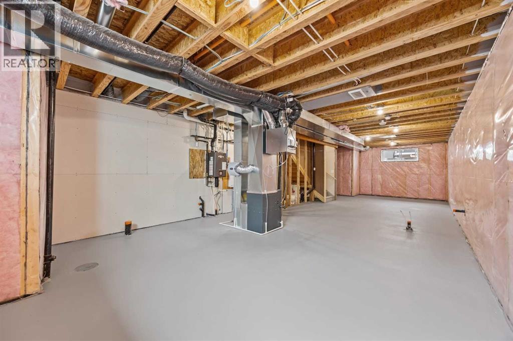 33 Hotchkiss Gardens SE — photo 40