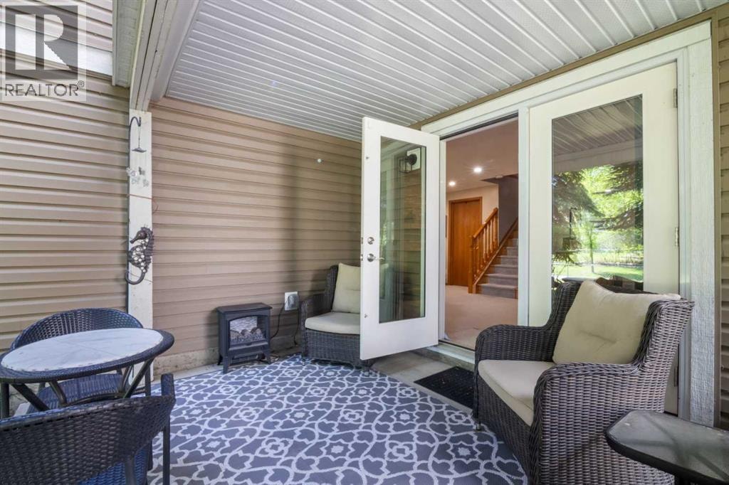 42 Douglasbank Gardens SE — photo 29