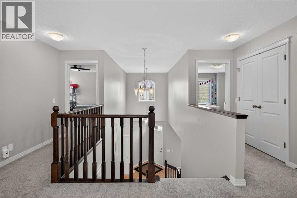 125 Cranleigh Park SE — photo 18