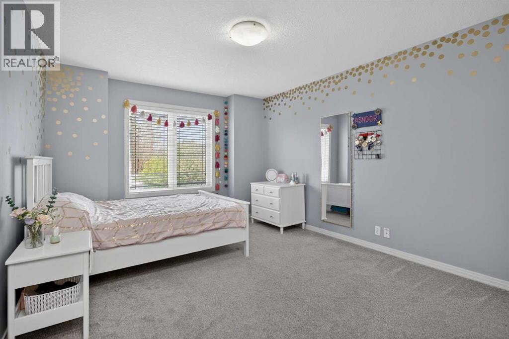 125 Cranleigh Park SE — photo 24