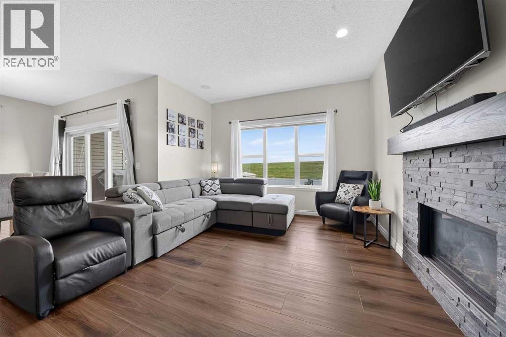 665 Copperpond Boulevard SE — photo 14