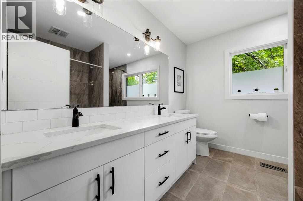 723 75 Avenue SW — photo 18