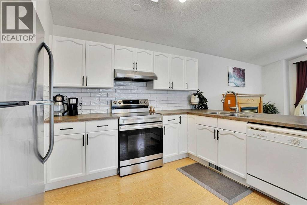 921 Arbour Lake Road NW — photo 22