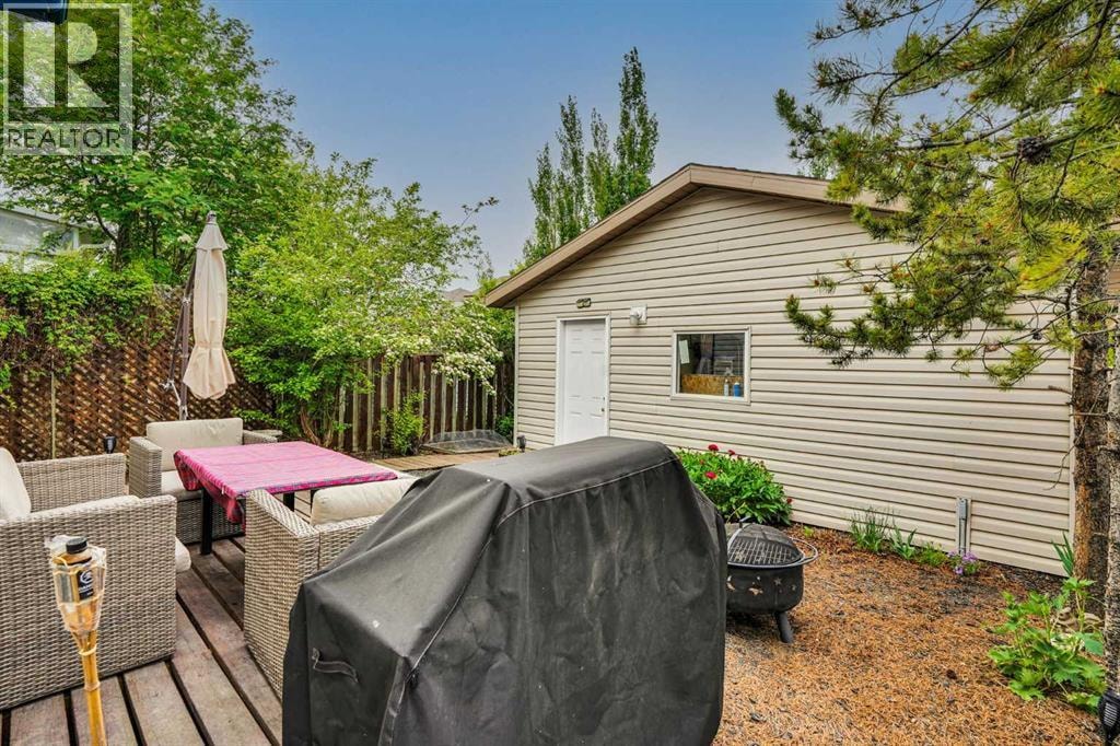 921 Arbour Lake Road NW — photo 46