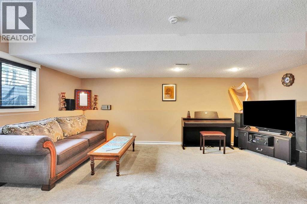 921 Arbour Lake Road NW — photo 34
