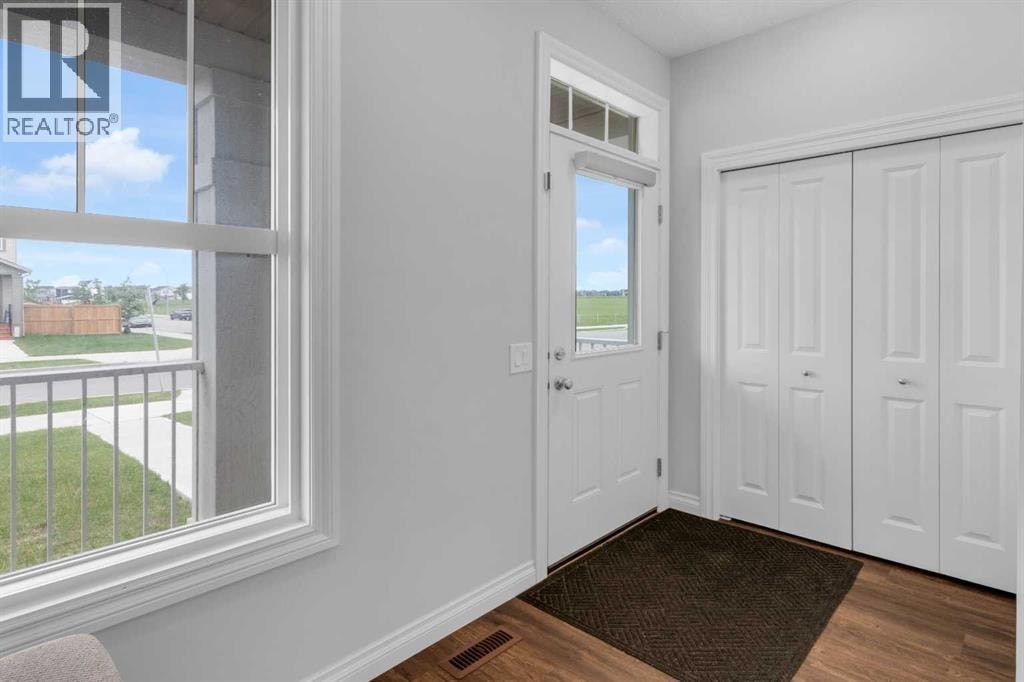 106 Cornerbrook Manor NE — photo 4