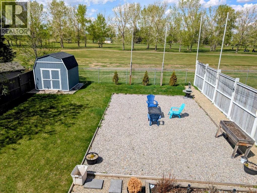 704 Stonehaven Drive — photo 2