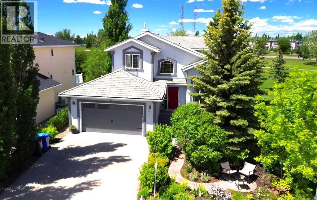 37 LAKESIDE GREENS Close — photo 2