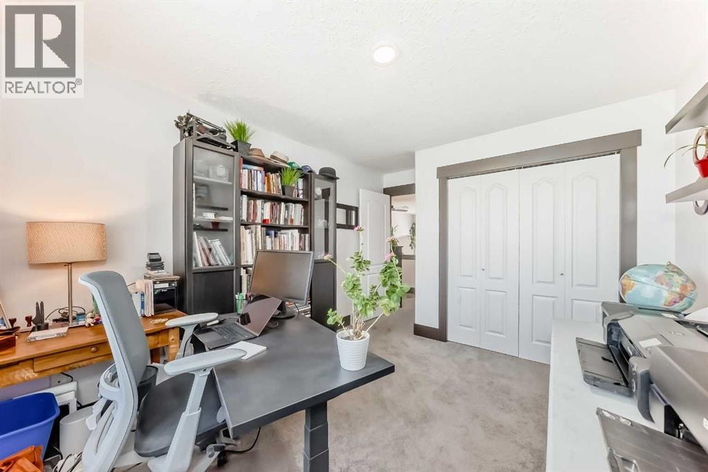 37 LAKESIDE GREENS Close — photo 31