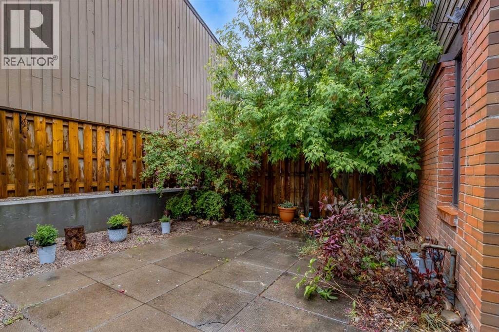 303, 9803 24 Street SW — photo 46