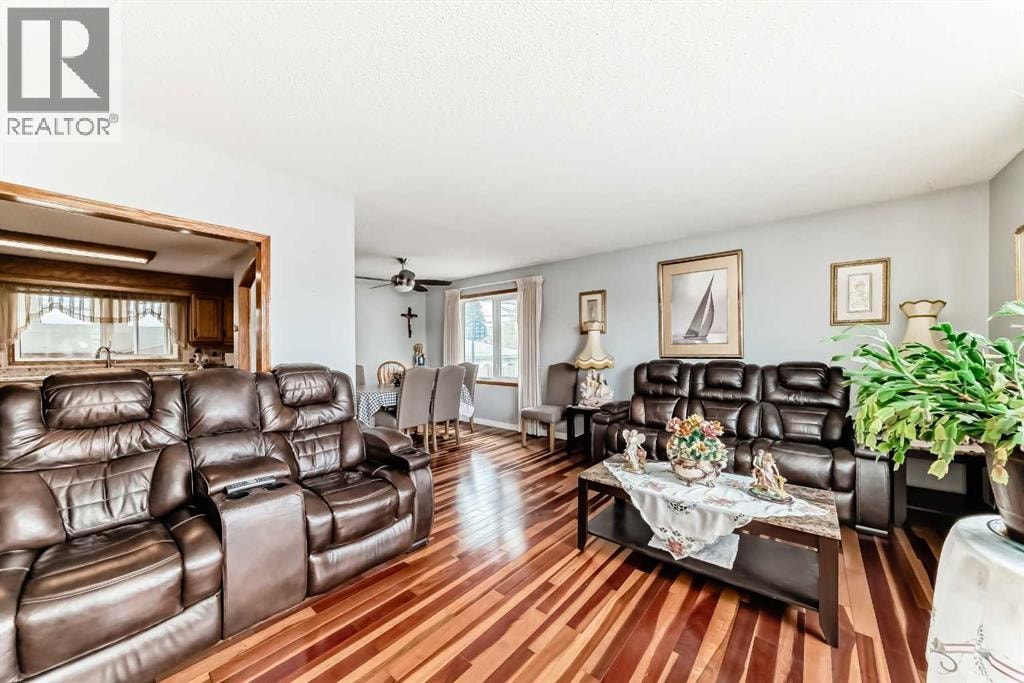 247 Huntford Way NE — photo 14