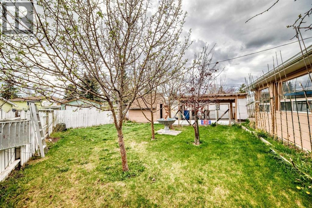 247 Huntford Way NE — photo 45
