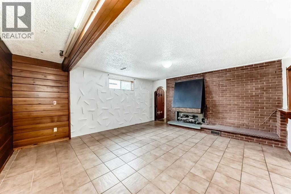 247 Huntford Way NE — photo 28