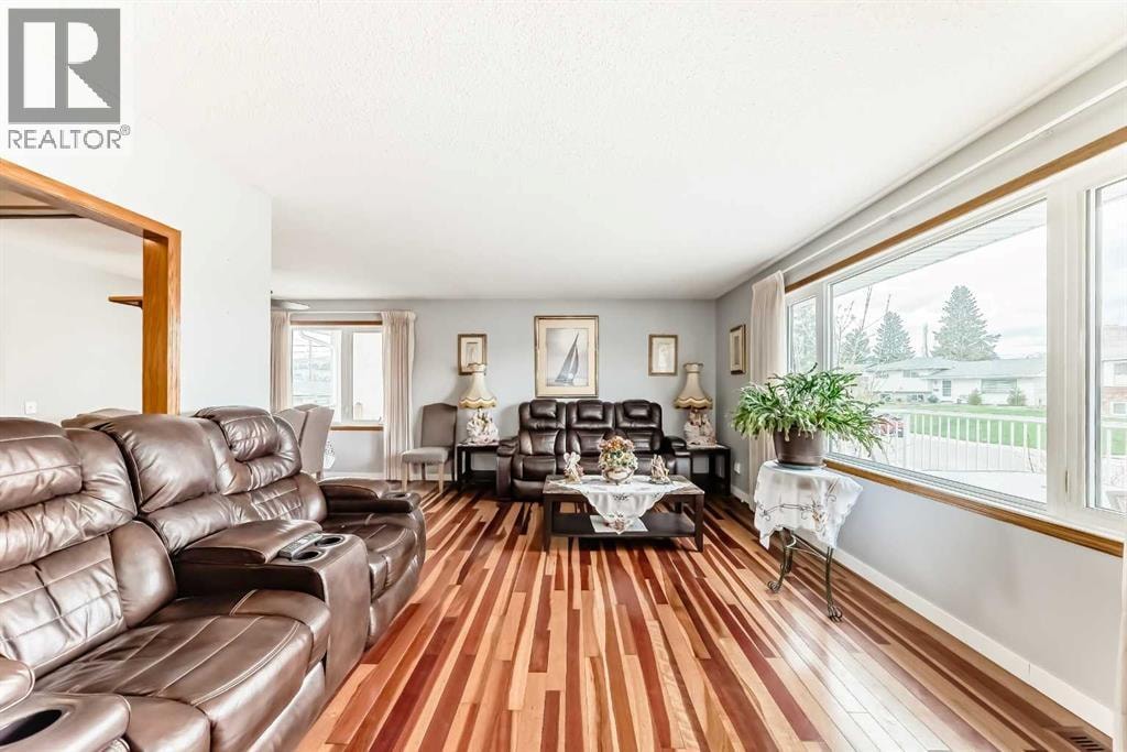 247 Huntford Way NE — photo 13