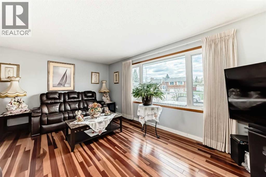 247 Huntford Way NE — photo 12