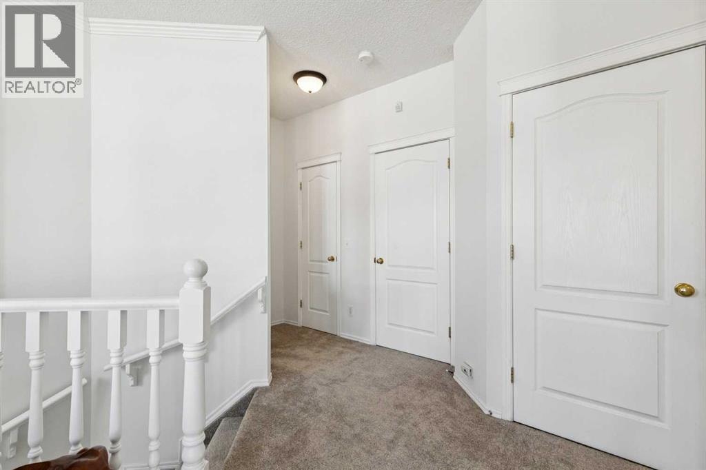 40 Edgeridge Terrace NW — photo 14