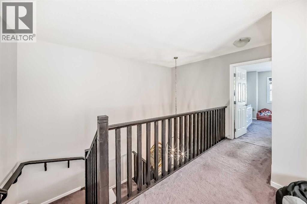 1283 140 Avenue NW — photo 41