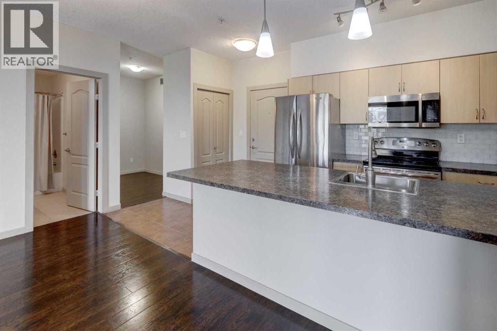 1204, 604 East Lake Boulevard NE — photo 13