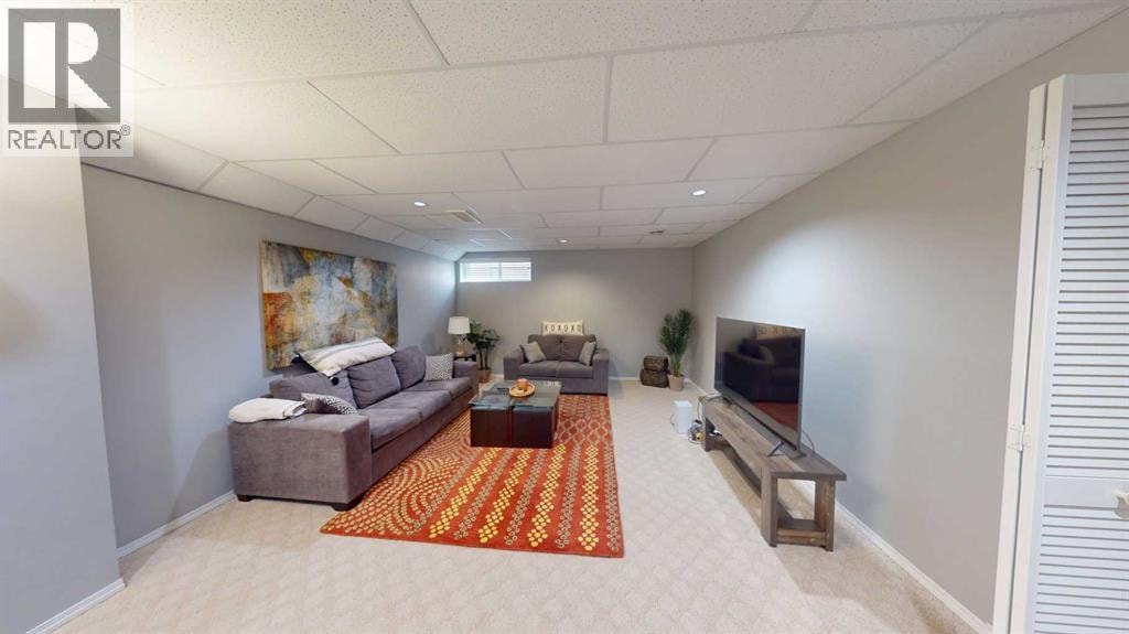 11 Chapala Way SE — photo 32