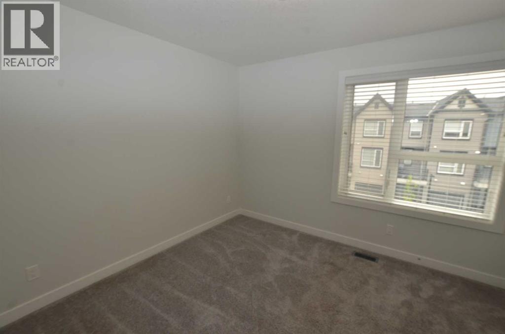 106, 16 Evanscrest Park NW — photo 37