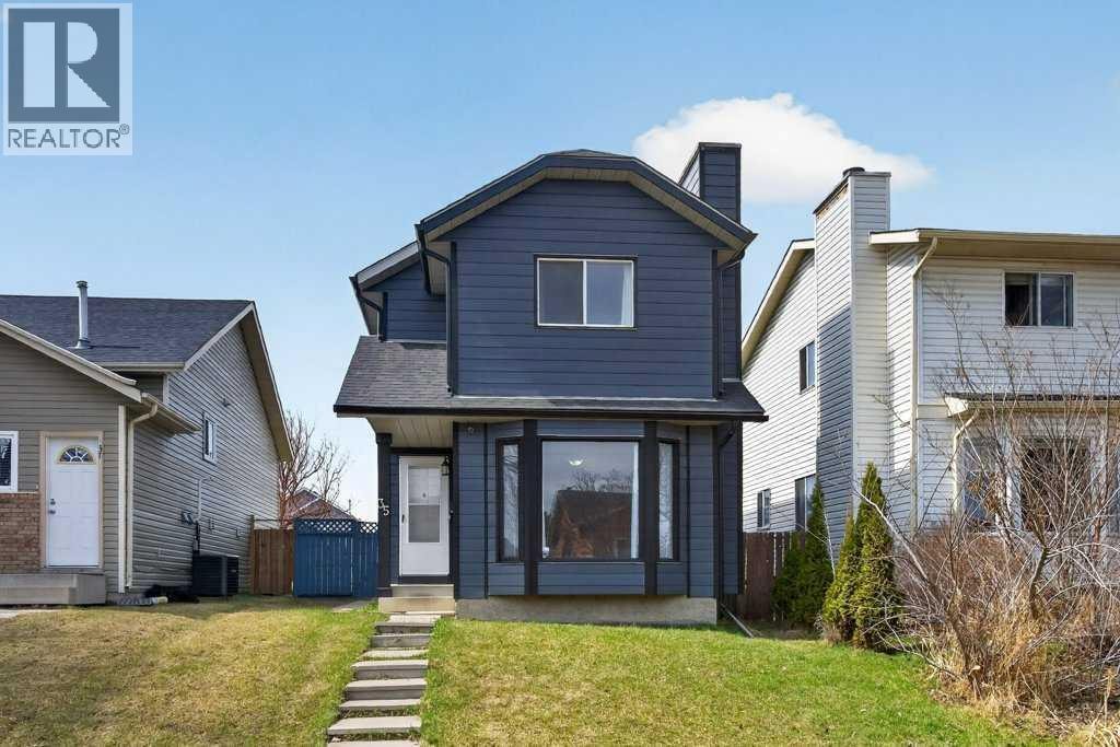 35 Martinview Crescent NE — photo 42