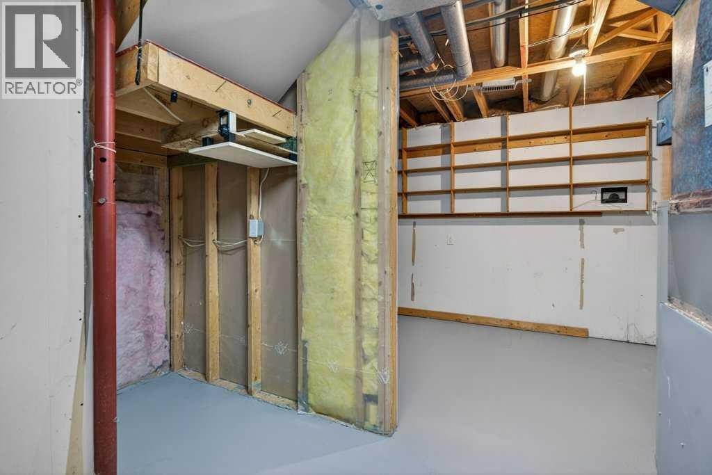 35 Martinview Crescent NE — photo 32