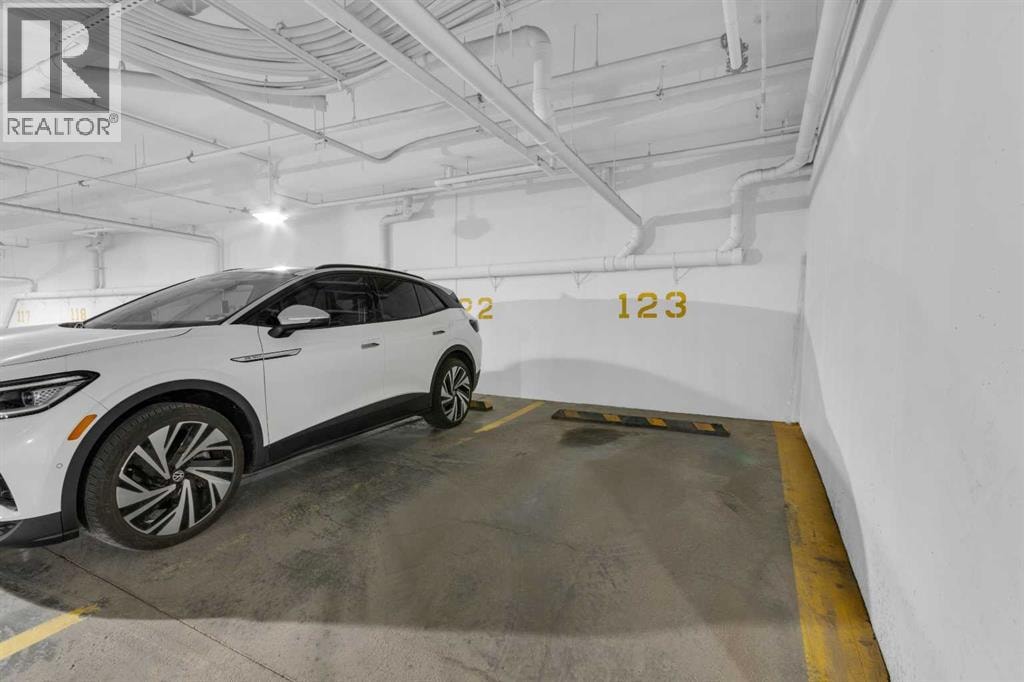 113, 3125 39 Street NW — photo 31